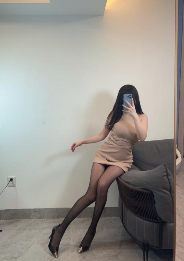 Tina很妖孽呀 – NO.34 黑丝足控[26P2V-76MB]